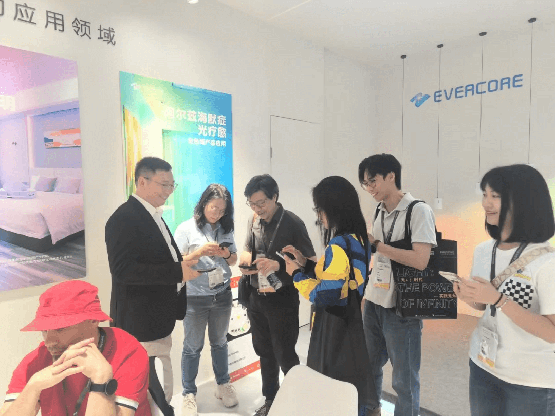 Carrying the first RGBCW-COB "Explosive Field" Light Asia Exhibition, Zhonghao Optoelectro Evercore·GILE | The color of the civic color will not end