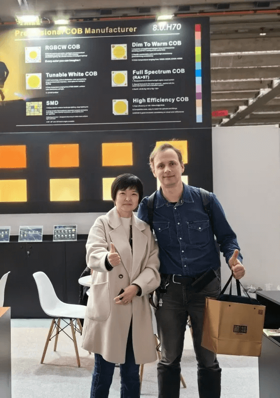 See how the domestic light illuminates the Frankfurt International Pavilion