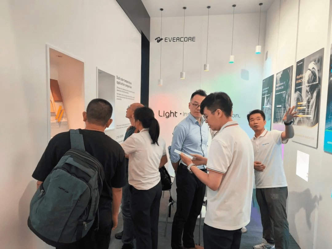 Gathering in HongKong International Lighting Fair (Autumn Edition) look back