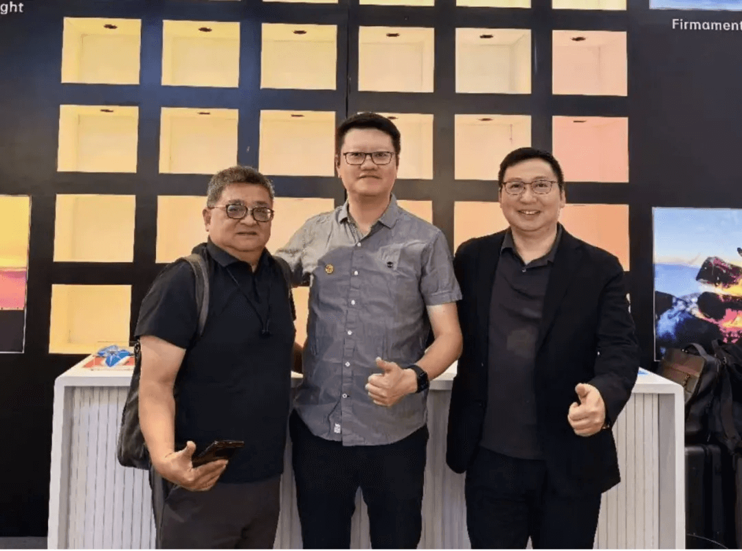 Gathering in HongKong International Lighting Fair (Autumn Edition) look back