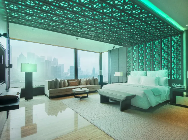 Evercore RGBCW Series Topic